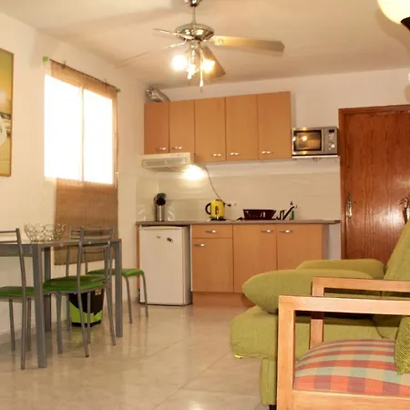 Bhh Naturist With 4 Independent Semesteranläggning (resort) Costa Calma